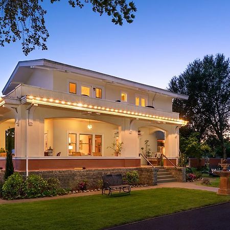 Casa Bella Inn Kenwood المظهر الخارجي الصورة